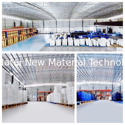 Gel élastomère en silicone à double fonction: permet à la fois des finitions labiales hautement mates et veloutées à l'épreuve des taches